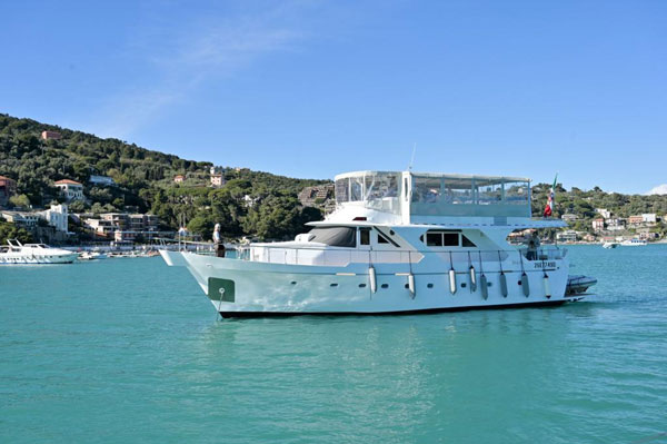 noleggio yacht la spezia